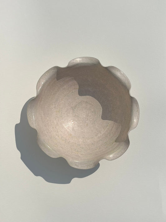 Midi Frilly Bowl - Pearl