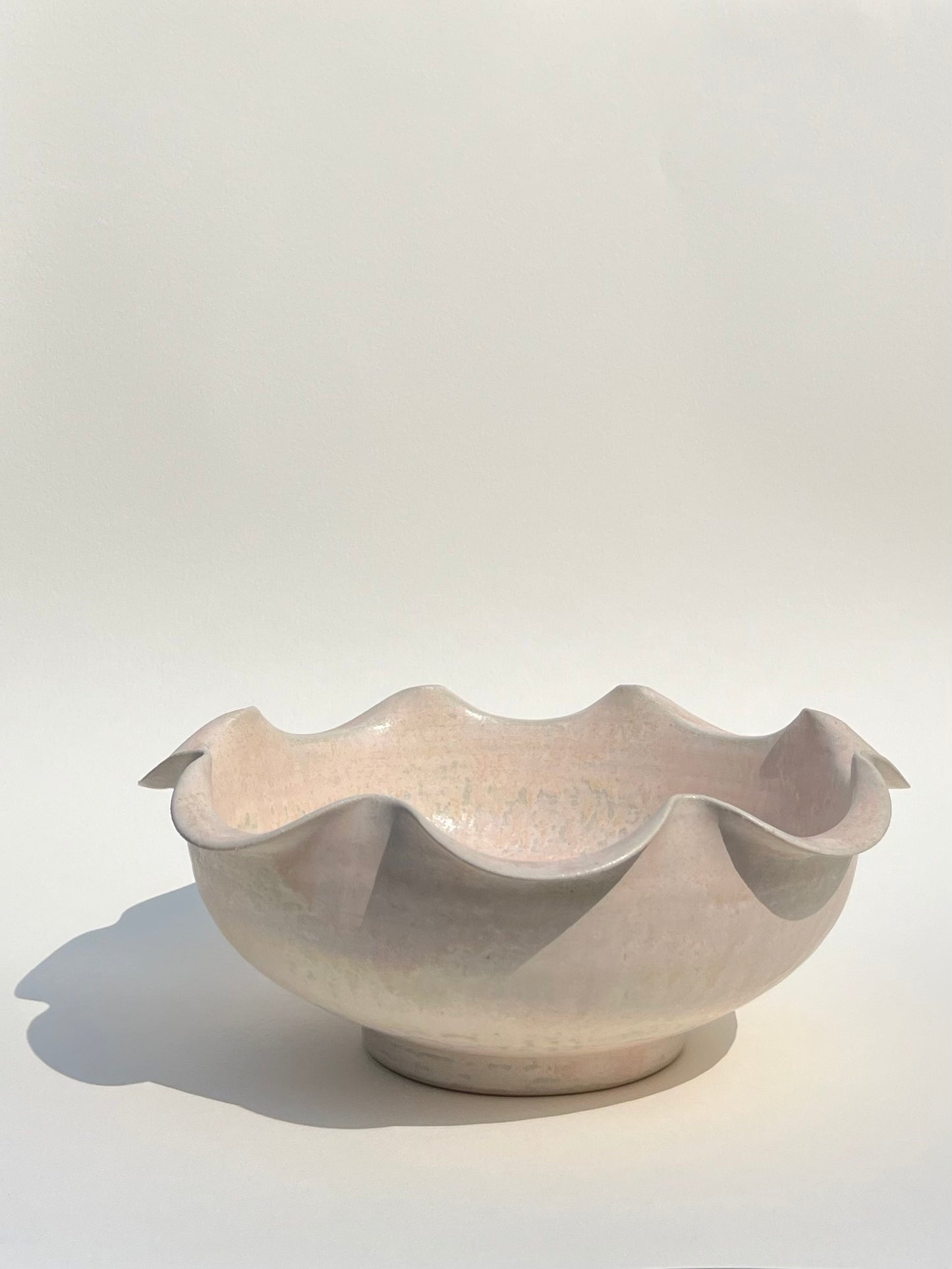 Large Frilly Bowl - Pearl