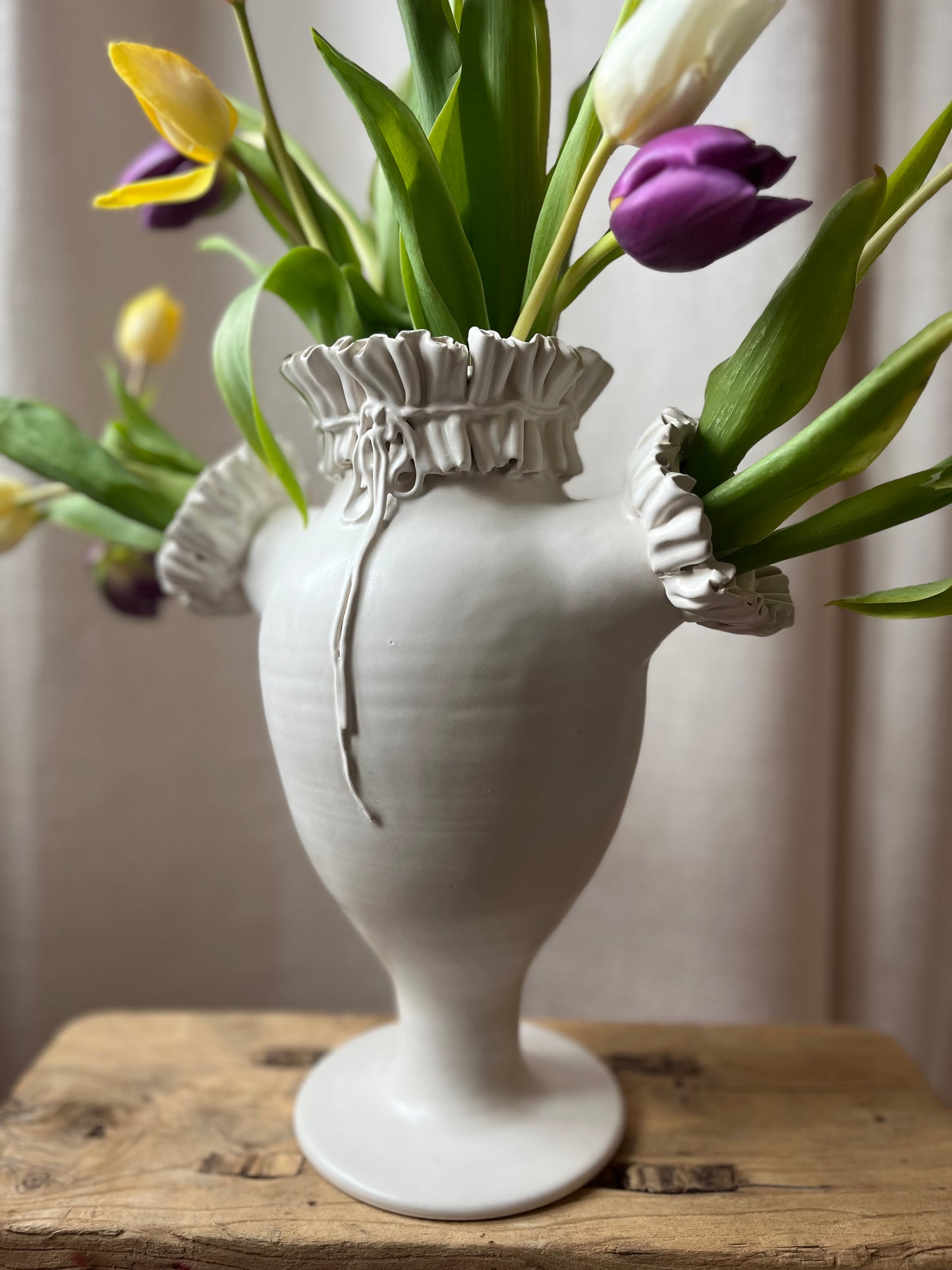 Ruffle Collar Tulipiere