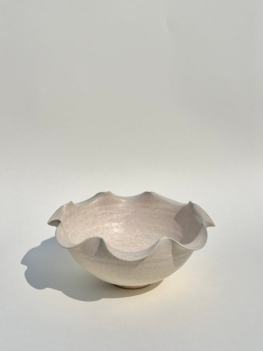 Midi Frilly Bowl - Pearl
