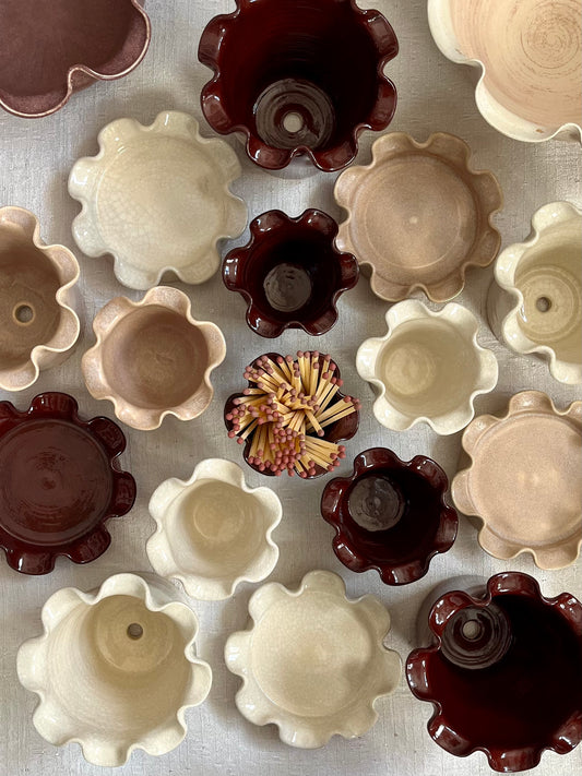 Frilly Matchstick Pot